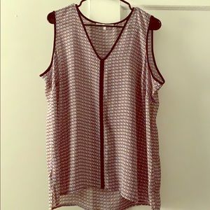 Violet + Claire Sleeveless Tunic
